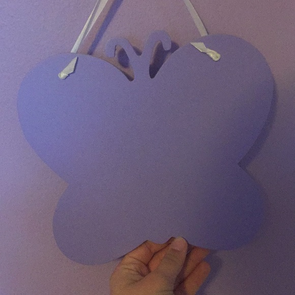 BRAND NEW GIRL ROOM DECOR - Picture 2 of 6